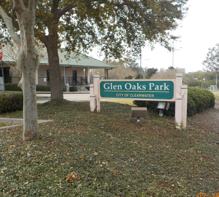 glen-oaks-park-photo